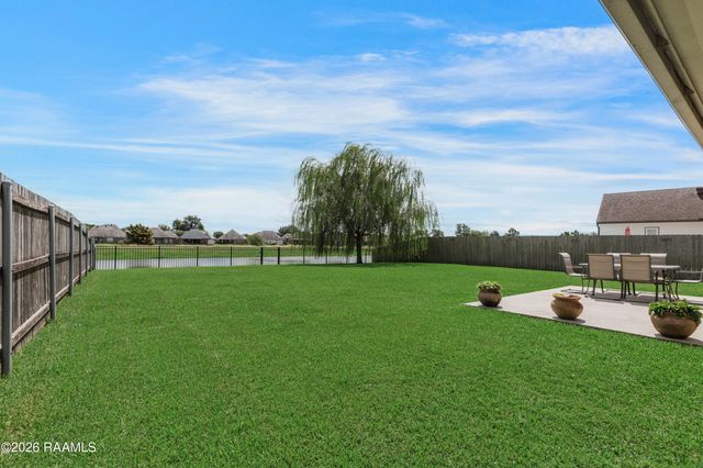 617 Easy Rock Landing Drive, Broussard, LA 70518