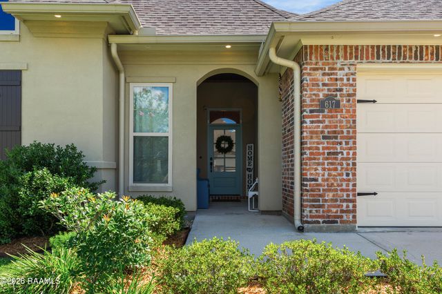 617 Easy Rock Landing Drive, Broussard, LA 70518