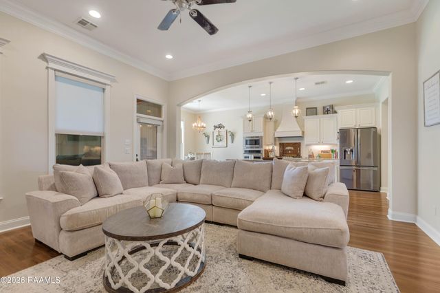 617 Easy Rock Landing Drive, Broussard, LA 70518