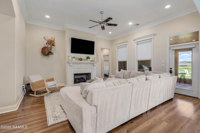 617 Easy Rock Landing Drive, Broussard, LA 70518