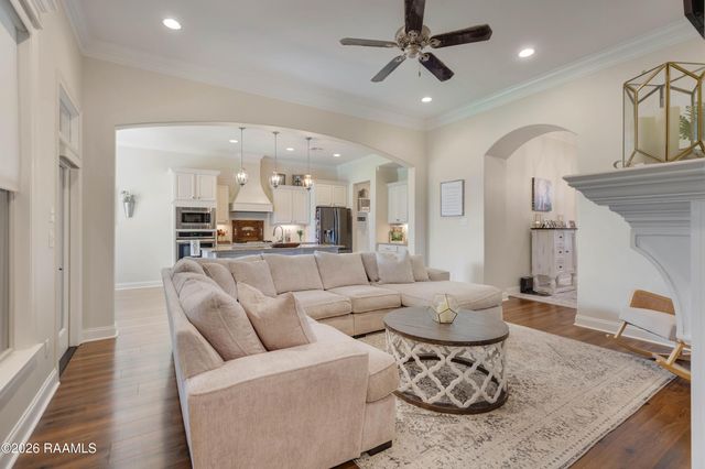 617 Easy Rock Landing Drive, Broussard, LA 70518