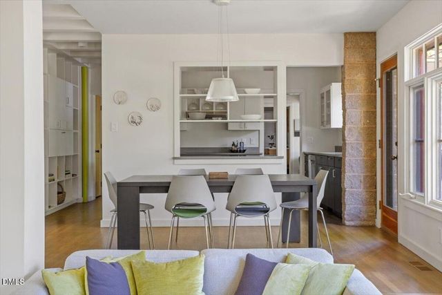 4416 Arrowhead Trail, Hillsborough, NC 27278