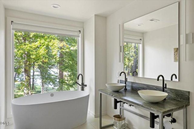 4416 Arrowhead Trail, Hillsborough, NC 27278