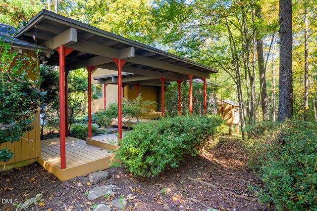 4416 Arrowhead Trail, Hillsborough, NC 27278