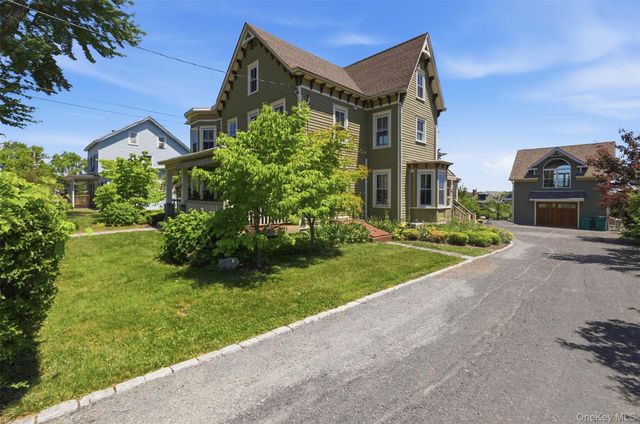 5 and 10 West Street, Marlboro, NY 12542