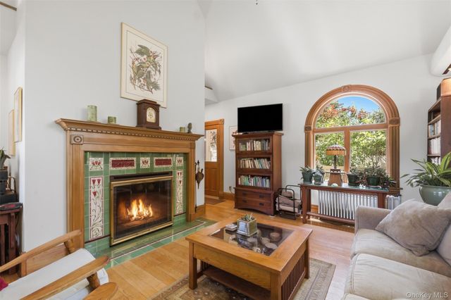 5 and 10 West Street, Marlboro, NY 12542