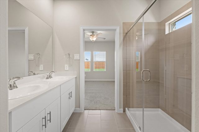 600 EZRA, Mckinney, TX 75069