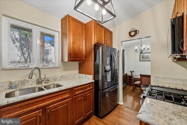 5001 ASPEN HILL RD, Rockville, MD 20853