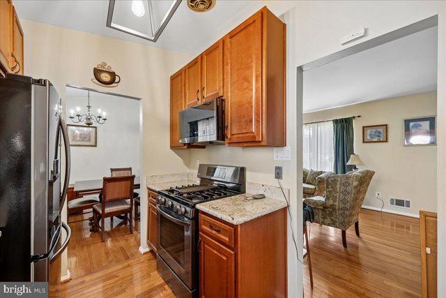 5001 ASPEN HILL RD, Rockville, MD 20853