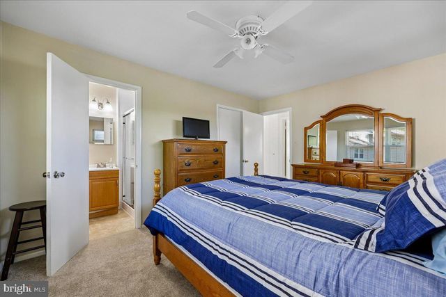 5001 ASPEN HILL RD, Rockville, MD 20853
