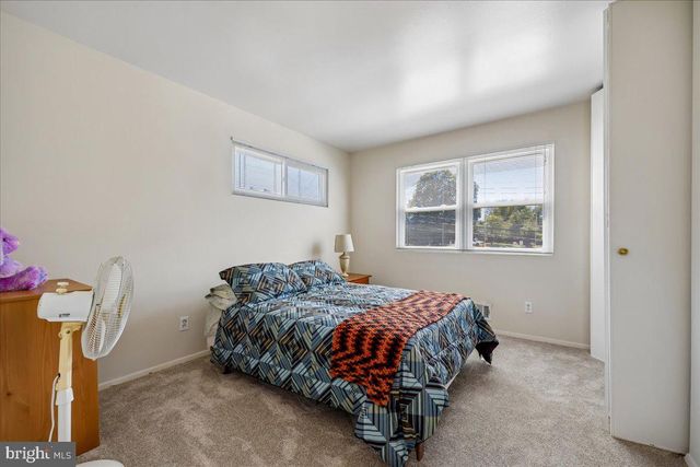 5001 ASPEN HILL RD, Rockville, MD 20853