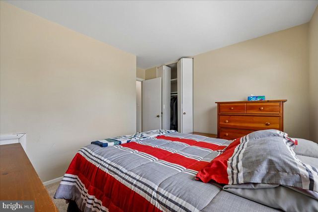 5001 ASPEN HILL RD, Rockville, MD 20853