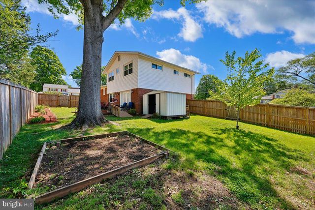 5001 ASPEN HILL RD, Rockville, MD 20853