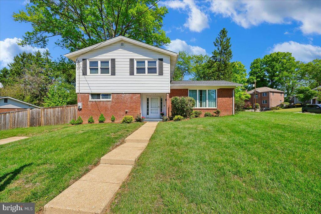 5001 ASPEN HILL RD, Rockville, MD 20853