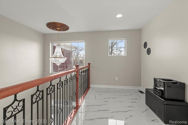 21597 Harper Lake Avenue, Saint Clair Shores, MI 48080