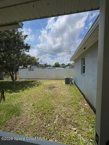 710 Avalon Street SE, Palm Bay, FL 32909