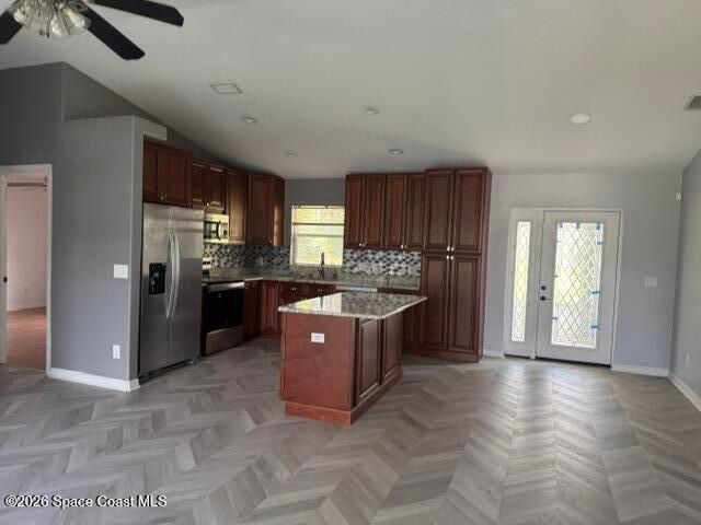 710 Avalon Street SE, Palm Bay, FL 32909