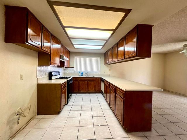 67690 Peineta Road, Cathedral City, CA 92234
