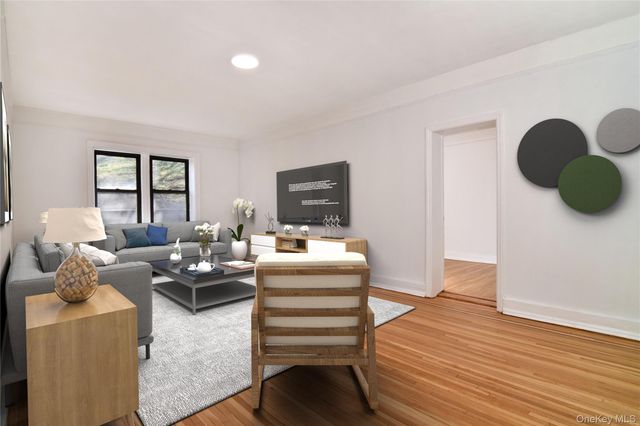 590 E 3rd Street MK, Mount Vernon, NY 10553