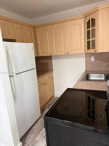 1467 SW 3rd St 2, Miami, FL 33135