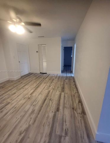 1467 SW 3rd St 2, Miami, FL 33135