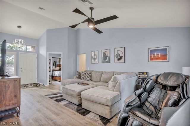 2725 Sungold Drive, Las Vegas, NV 89134