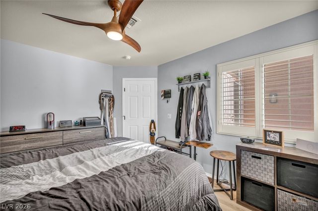 2725 Sungold Drive, Las Vegas, NV 89134