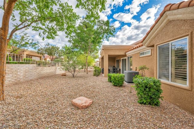 2725 Sungold Drive, Las Vegas, NV 89134