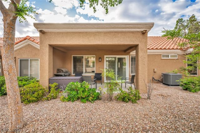 2725 Sungold Drive, Las Vegas, NV 89134