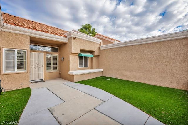 2725 Sungold Drive, Las Vegas, NV 89134