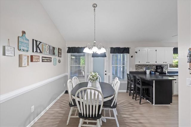 25 Leslie Cove SE, Cartersville, GA 30121