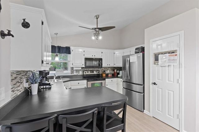 25 Leslie Cove SE, Cartersville, GA 30121