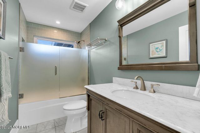 10 Waterwitch Avenue, Highlands, NJ 07732