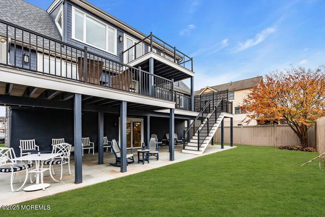 10 Waterwitch Avenue, Highlands, NJ 07732