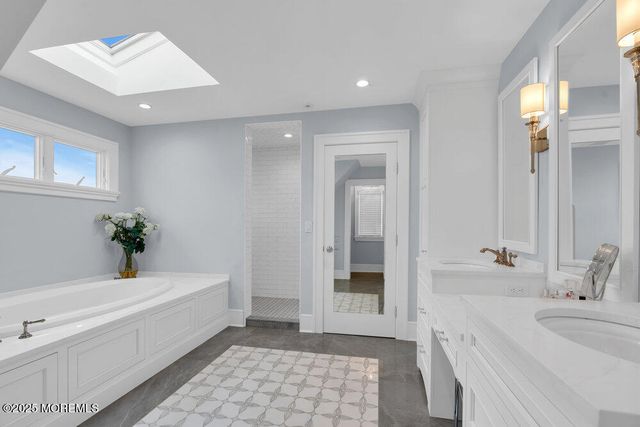 10 Waterwitch Avenue, Highlands, NJ 07732