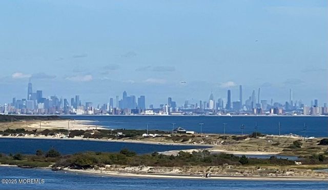 10 Waterwitch Avenue, Highlands, NJ 07732