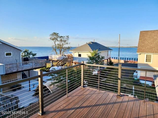 10 Waterwitch Avenue, Highlands, NJ 07732