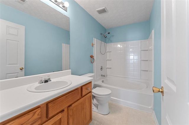 125 Ethan Moor, Jonesboro, GA 30238