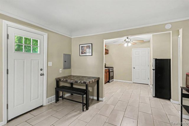 21408 Collingham Avenue, Farmington, MI 48336