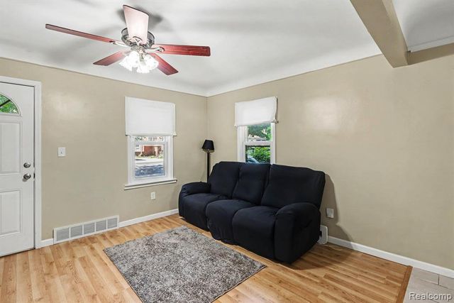 21408 Collingham Avenue, Farmington, MI 48336