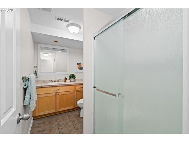 1800 N PONDEROSA St, Canby, OR 97013