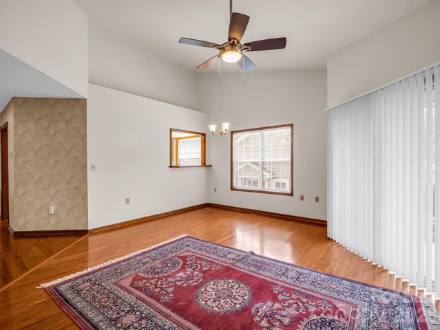 341 Laurel Park Place, Hendersonville, NC 28791