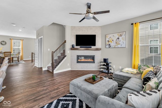 7282 Zanesville Road, Carmel, IN 46033