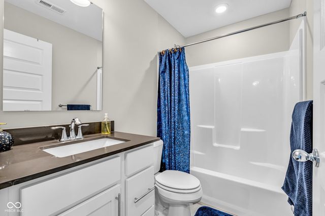 7282 Zanesville Road, Carmel, IN 46033