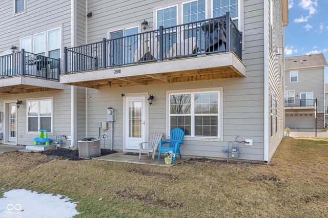 7282 Zanesville Road, Carmel, IN 46033