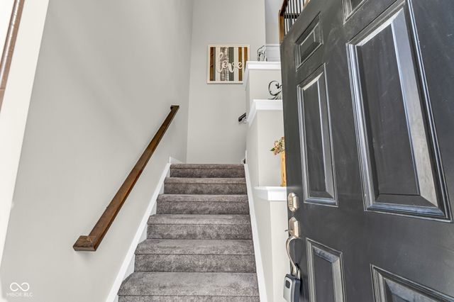 7282 Zanesville Road, Carmel, IN 46033