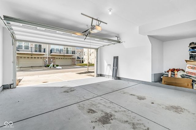 7282 Zanesville Road, Carmel, IN 46033