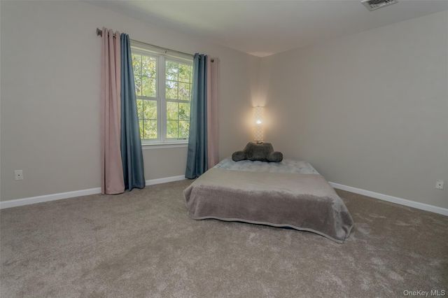 423 Kings Highway, Warwick, NY 10990