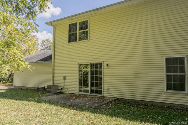 423 Kings Highway, Warwick, NY 10990