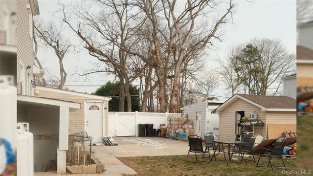 839 7th Street, West Babylon, NY 11704